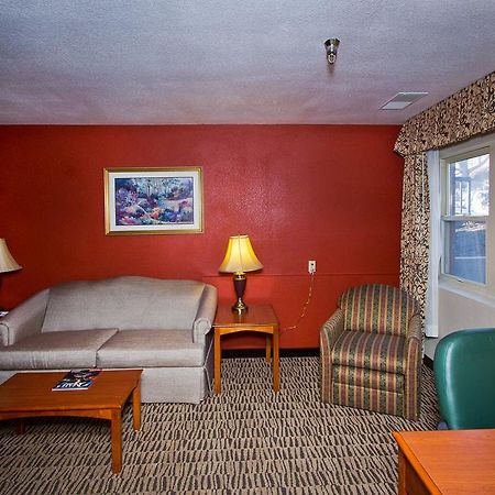 Suburban Extended Stay Hotel Омаха Номер фото