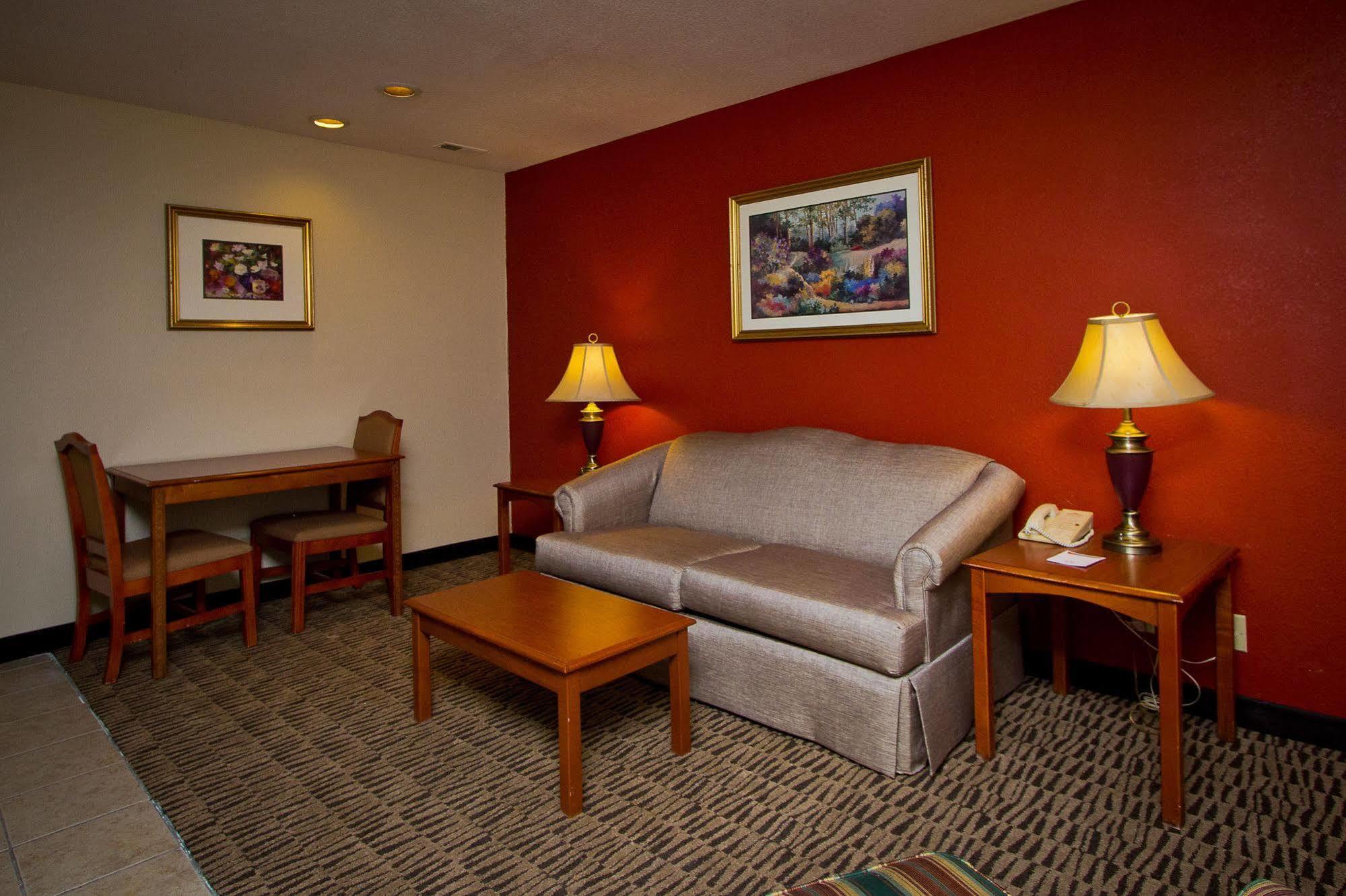 Suburban Extended Stay Hotel Омаха Екстер'єр фото